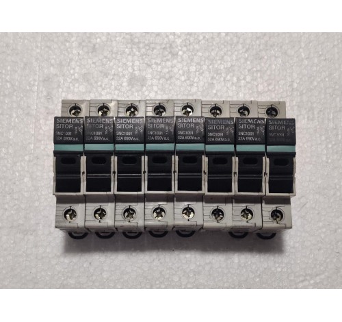 8Pcs Of Siemens Sitor 3NC1091 32A 690V a.c. Fuse Switch Disconnector