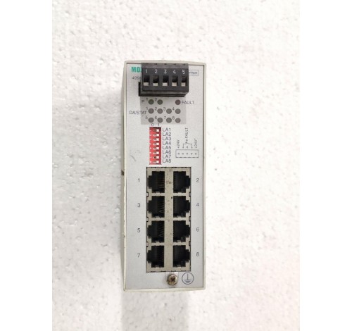 Schneider Electric Ethernet Cabling System 499NES18100