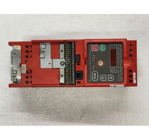 Sew Eurodrive MC07A011-5A3-4-00 Movitrac 8272492 MC07A0115A3400 500V:50...60Hz